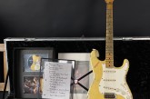 Fender Limited Edition Masterbuilt Stephen Stern Tribute Series Play Loud Yngwie Malmsteen Stratocaster-1.jpg